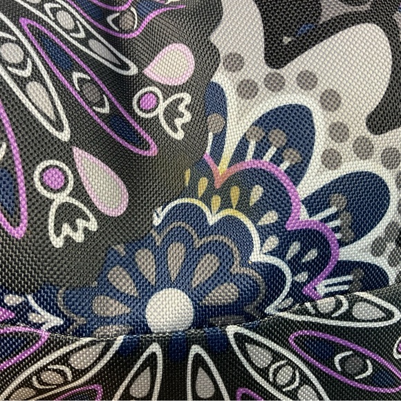 Vera Bradley Lunchbox - Picture 10 of 13